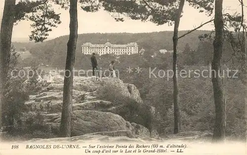 AK / Ansichtskarte Bagnoles de l Orne Pointe des Rochers Lac et Grand Hotel Kat. Bagnoles de l Orne