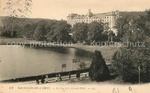 AK / Ansichtskarte Bagnoles de l Orne Le Lac et Grand Hotel Kat. Bagnoles de l Orne