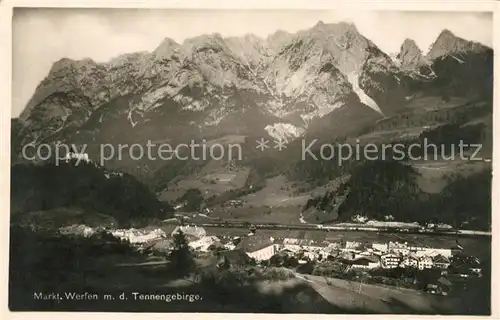AK / Ansichtskarte Werfen Salzburg mit dem Tennengebirge Kat. Werfen