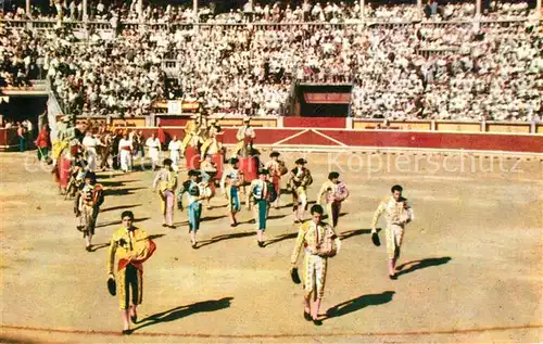 AK / Ansichtskarte Stierkampf Corrida de Toros El Paseillo Kat. Sport