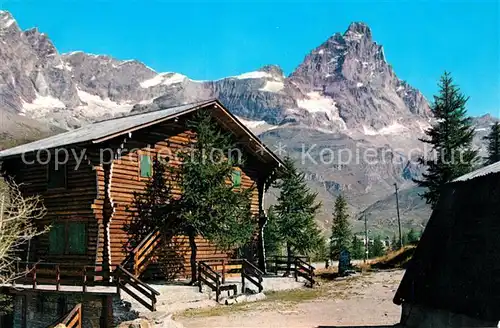 AK / Ansichtskarte Cervinia Berghuette und Matterhorn Kat. Cervinia