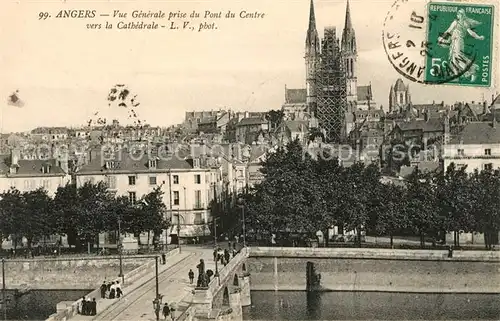 AK / Ansichtskarte Angers Vue prise du Pont du Centre vers la Cathedrale Kat. Angers