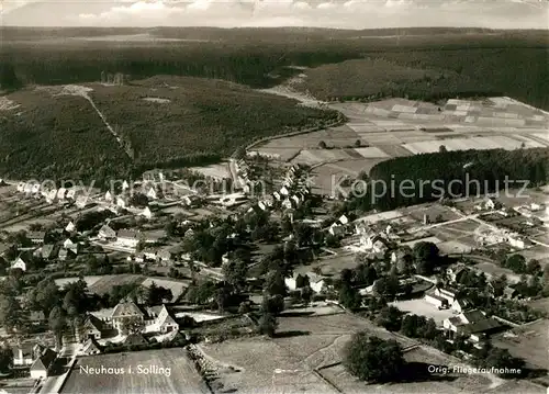 AK / Ansichtskarte Neuhaus Solling Fliegeraufnahme Kat. Holzminden