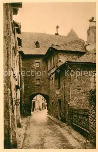 Uzerche Porte Becharie dite Barachaude Kat. Uzerche