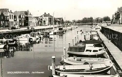 AK / Ansichtskarte Brouwershaven Jachthaven Kat. Schouwen Duiveland