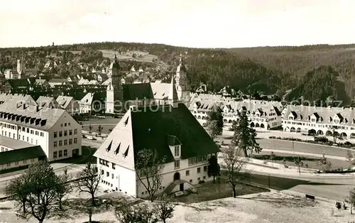 AK / Ansichtskarte Freudenstadt Stadthaus Stadtkirche und Anlagen Luftkurort im Schwarzwald Kat. Freudenstadt