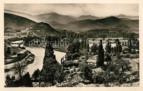 AK / Ansichtskarte Montrejeau Haute Garonne Vue sur la Vallee de la Neste et les Pyrenees Kat. Montrejeau