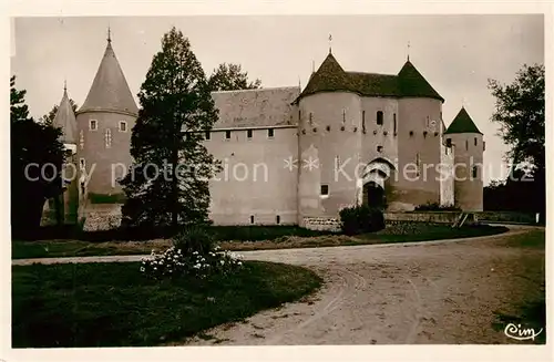 AK / Ansichtskarte Ainay le Vieil Chateau pres Saint Amand Montrond Kat. Ainay le Vieil