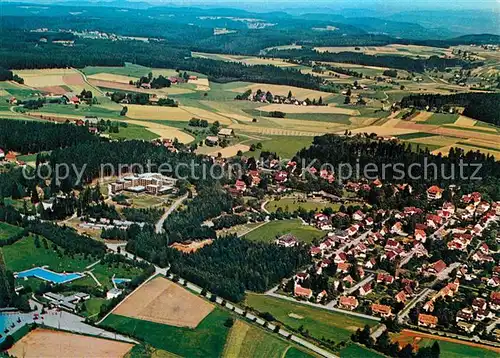 AK / Ansichtskarte Koenigsfeld Schwarzwald Heilklimatischer Kneippkurort Fliegeraufnahme Kat. Koenigsfeld im Schwarzwald