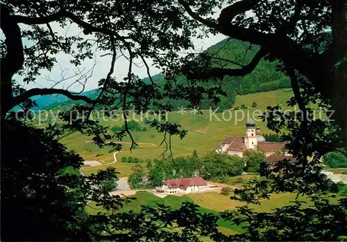 AK / Ansichtskarte Muenstertal Schwarzwald Gasthaus zum Kreuz Kat. Muenstertal