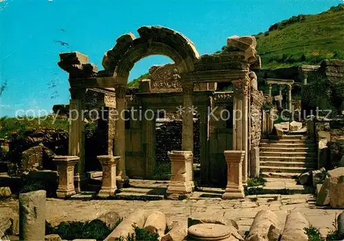 AK / Ansichtskarte Efes Hadrianus Tempel Kat. Tuerkei