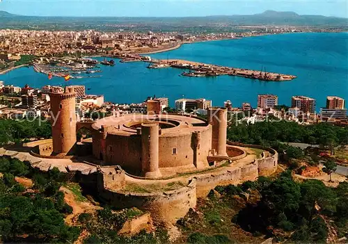 AK / Ansichtskarte Palma de Mallorca Fliegeraufnahme Castillo de Bellve Kat. Palma de Mallorca