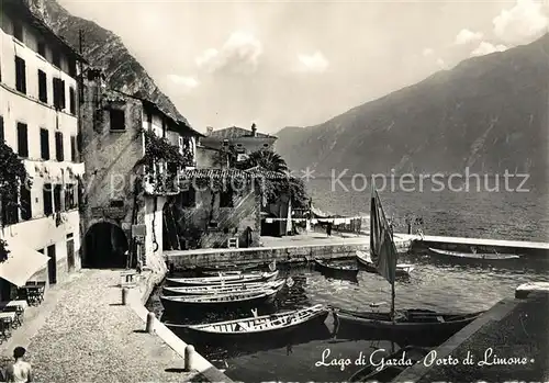 AK / Ansichtskarte Limone Lago di Garda Porto