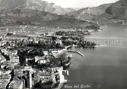 AK / Ansichtskarte Riva del Garda Fliegeraufnahme Kat. 