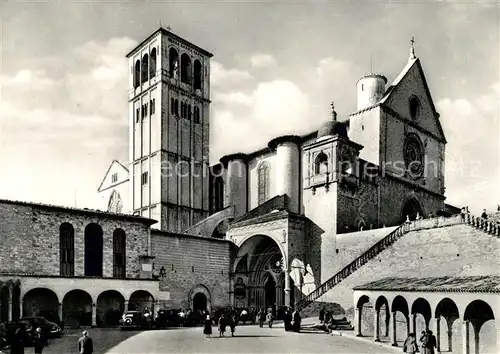 AK / Ansichtskarte Assisi Umbria Basilika Superiore S. Franesco Kat. Assisi