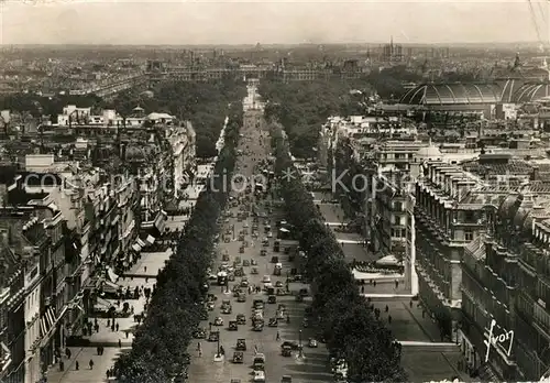 AK / Ansichtskarte Paris Avenue des Champs Elysees Kat. Paris
