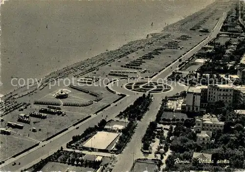 AK / Ansichtskarte Rimini Fliegeraufnahme Strand Kat. Rimini