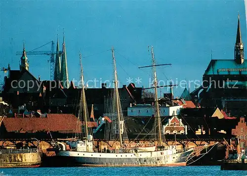 AK / Ansichtskarte Luebeck Hafen Segelschiff Kat. Luebeck