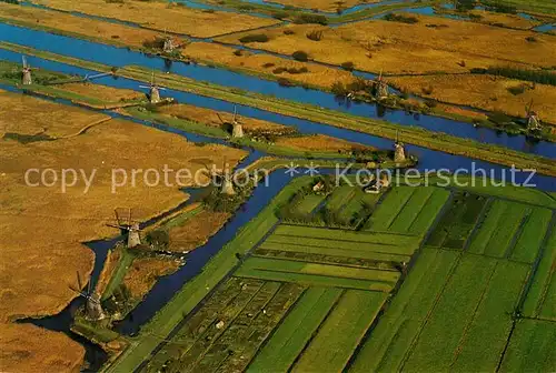 AK / Ansichtskarte Kinderdijk Fliegeraufnahme Molen