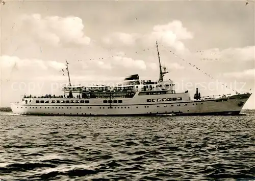 AK / Ansichtskarte Schiffe Ships Navires Bunte Kuh Hamburg 