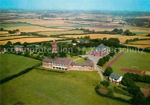 AK / Ansichtskarte Scheersberg Jugendhof und Sportanlage Fliegeraufnahme  Kat. Steinbergkirche