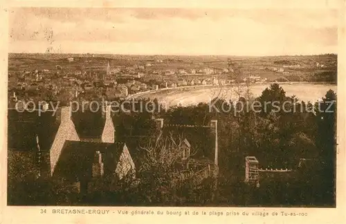 AK / Ansichtskarte Erquy Vue generale du bourg et de la plage prise du village de Tu es roc Kat. Erquy