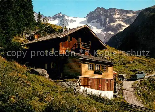 AK / Ansichtskarte Gruene Wand Huette Kasselerspitze Keilbachspitze Stilluppgrund  Kat. Zillertal