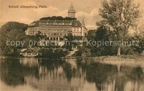 Wiesenburg Mark Schloss Schlosspark Teich Kat. Wiesenburg Mark