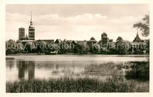 AK / Ansichtskarte Stralsund Mecklenburg Vorpommern Blick ueber den Knieperteich Kat. Stralsund