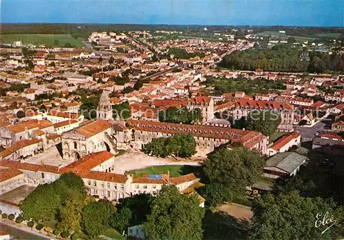 AK / Ansichtskarte Saintes Charente Maritime Fliegeraufnahme Abbaye des Dames Kat. Saintes