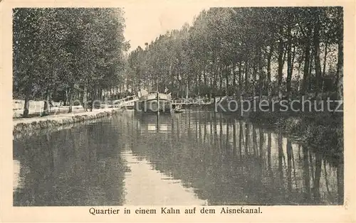 AK / Ansichtskarte Berry au Bac Quartier in einem Kahn auf dem Aisnekanal Kat. Berry au Bac