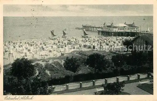 AK / Ansichtskarte Ahlbeck Ostseebad Strand Seebruecke Kat. Heringsdorf Insel Usedom