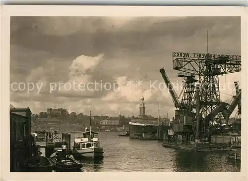 AK / Ansichtskarte Hamburg Blick von Steinwerder Hafen Kran Kat. Hamburg