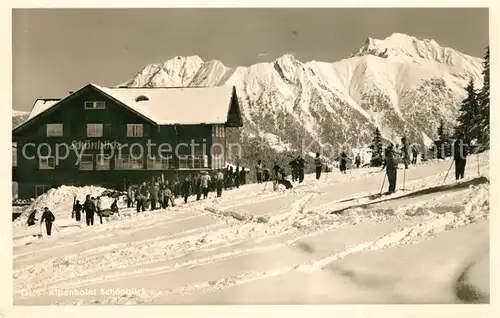 AK / Ansichtskarte Oberstdorf Alpenhotel Schoenblick Skipiste Wintersportplatz Allgaeuer Alpen Nebelhorn Kat. Oberstdorf