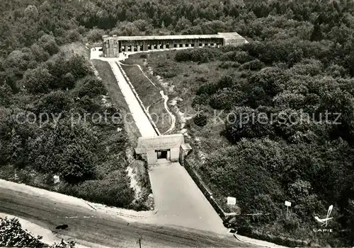 AK / Ansichtskarte Verdun Meuse Fliegeraufnahme Gedenkstaette Kat. Verdun