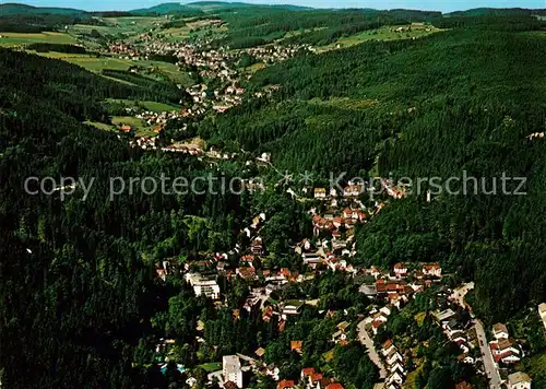 AK / Ansichtskarte Triberg Schwarzwald Fliegeraufnahme Kat. Triberg im Schwarzwald