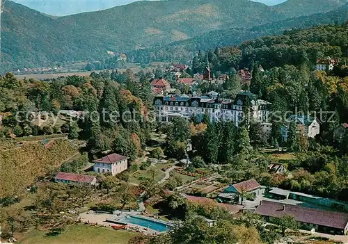 AK / Ansichtskarte Badenweiler Hotel Roemerbad mit Schwimmbad Kat. Badenweiler