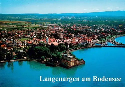 AK / Ansichtskarte Langenargen Bodensee Fliegeraufnahme mit Schloss Montfort Kat. Langenargen