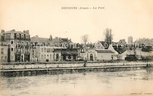 AK / Ansichtskarte Soissons Aisne Le Port Kat. Soissons