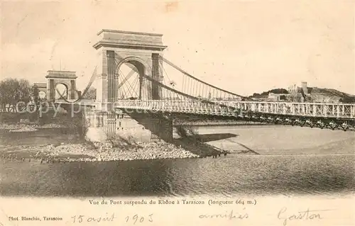 AK / Ansichtskarte Tarascon Bouches du Rhone Vue du Pont suspendu sur le Rhone
