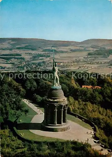 AK / Ansichtskarte Detmold Hermannsdenkmal im Teutoburger Wald Fliegeraufnahme Kat. Detmold