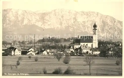 AK / Ansichtskarte St Georgen Attergau Ortsansicht mit Kirche Alpen Kat. Voecklabruck