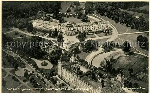 AK / Ansichtskarte Bad Wildungen Fuerstliches Badehotel und Hotel Fuerstenhof Fliegeraufnahme Kat. Bad Wildungen