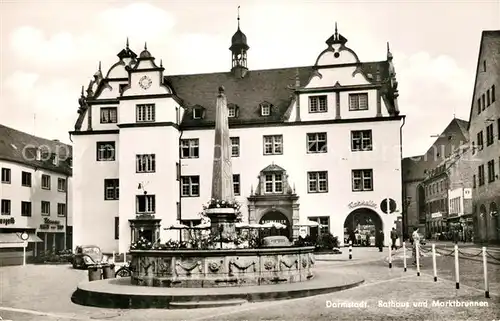 AK / Ansichtskarte Darmstadt Rathaus und Marktbrunnen Kat. Darmstadt