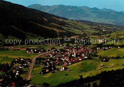 AK / Ansichtskarte Hindelang Fliegeraufnahme Vorderhindelang Jochstrasse Kat. Bad Hindelang