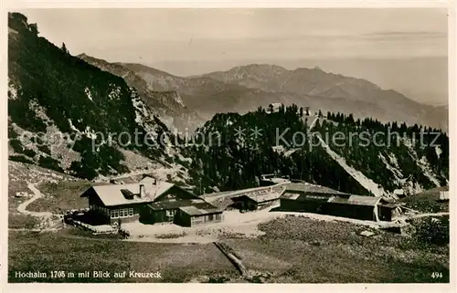 AK / Ansichtskarte Garmisch Partenkirchen Hochalm mit Blick auf Kreuzeck Alpenpanorama Kat. Garmisch Partenkirchen