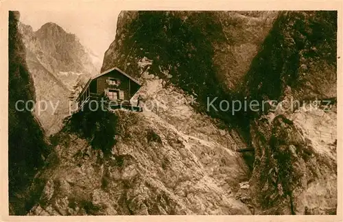 AK / Ansichtskarte Garmisch Partenkirchen Hoellentalklamm Berghuette Alpen Kat. Garmisch Partenkirchen