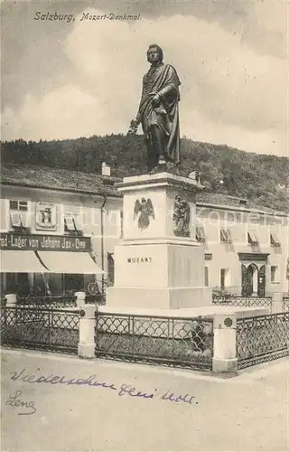 AK / Ansichtskarte Mozart Wolfgang Amadeus Denkmal Salzburg Kat. Komponist