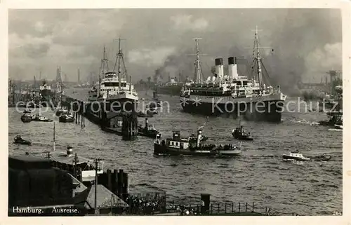 AK / Ansichtskarte Dampfer Oceanliner Hamburg  Kat. Schiffe