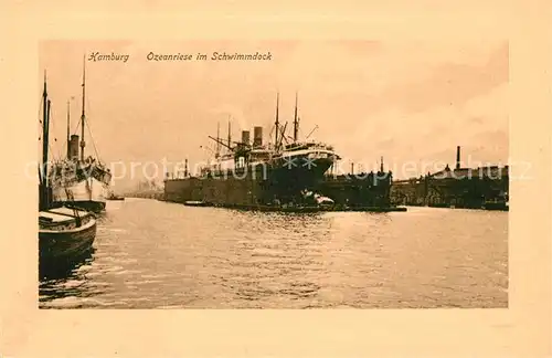 AK / Ansichtskarte Dampfer Oceanliner Hamburg Schwimmdock  Kat. Schiffe